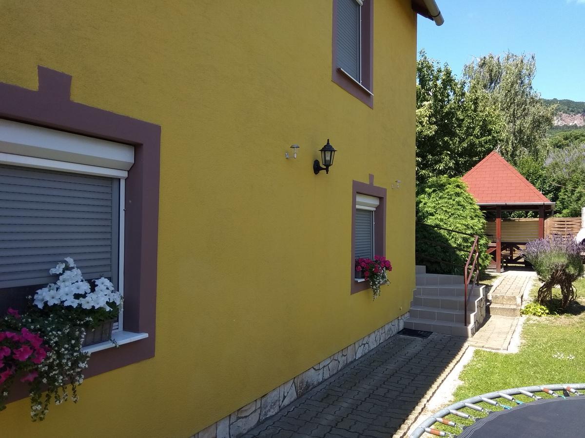 Anna Ilona Vendeghaz Hotel Badacsonytomaj Eksteriør billede